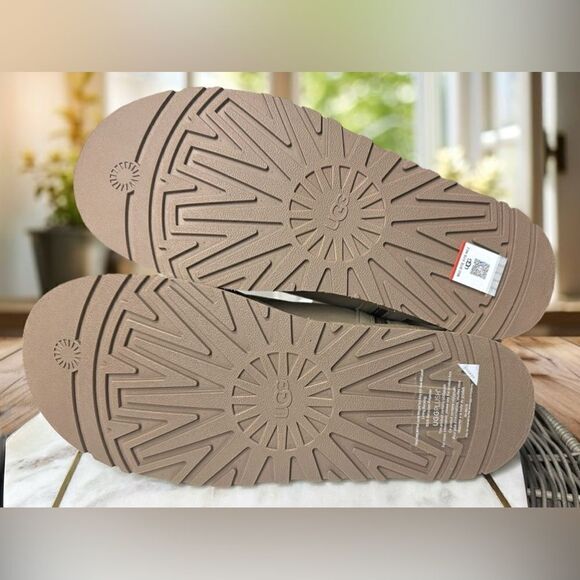 NEW UGG Women's Classic Dipper Sand Platform Shearling Suede Boots 1144031 SZ 9 - Picture 11 of 13